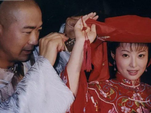 7 bộ xương nữ trong mộ Kỷ Hiểu Lam và sự thật gây sốc về vị quan nổi tiếng này