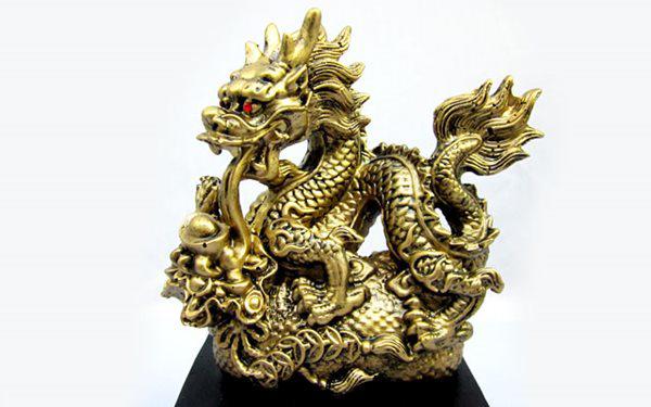 Lưu ý khi đặt rồng chiêu tài: 4 chân thì vượng, 5 chân vứt ngay kẻo rước họa-2