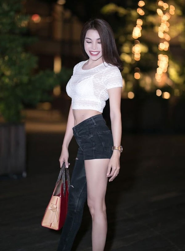 Mắt tròn mắt dẹt với quần xẻ tận đùi, bên còn bên mất của Bích Phương-6