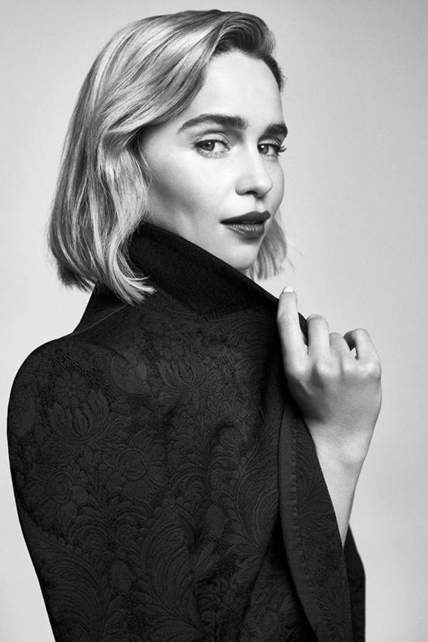 Nhan sắc mẹ Rồng Emilia Clarke của Trò chơi vương quyền-6