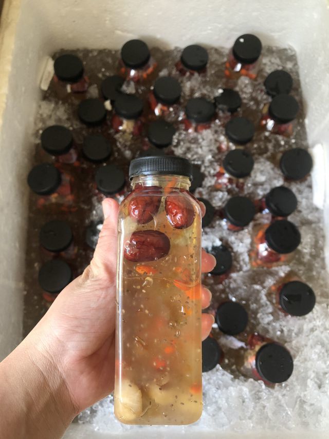 Nắng nóng chưa được một tháng mà bán chè online đã lãi gần trăm triệu-2