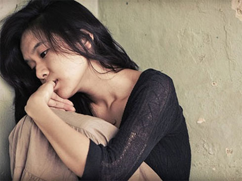 Đang vui vẻ trong đám cưới thì gã đàn ông tôi hận đến xương tủy bỗng xuất hiện với tư cách là anh rể lên trao quà cưới cho tôi-2