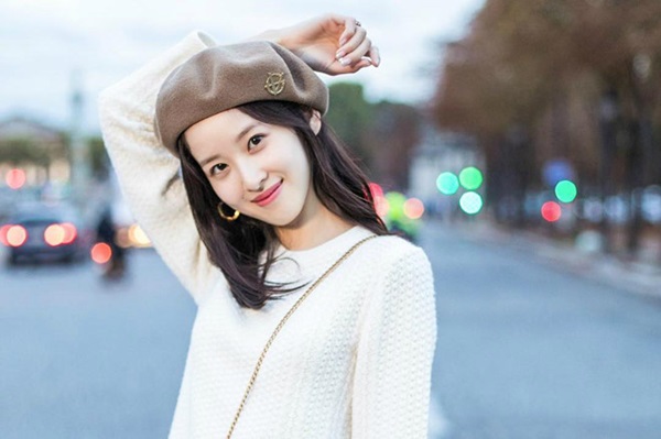 Hot girl trà sữa từ tỷ phú trẻ nhất Trung Quốc đến cô vợ đáng thương-12