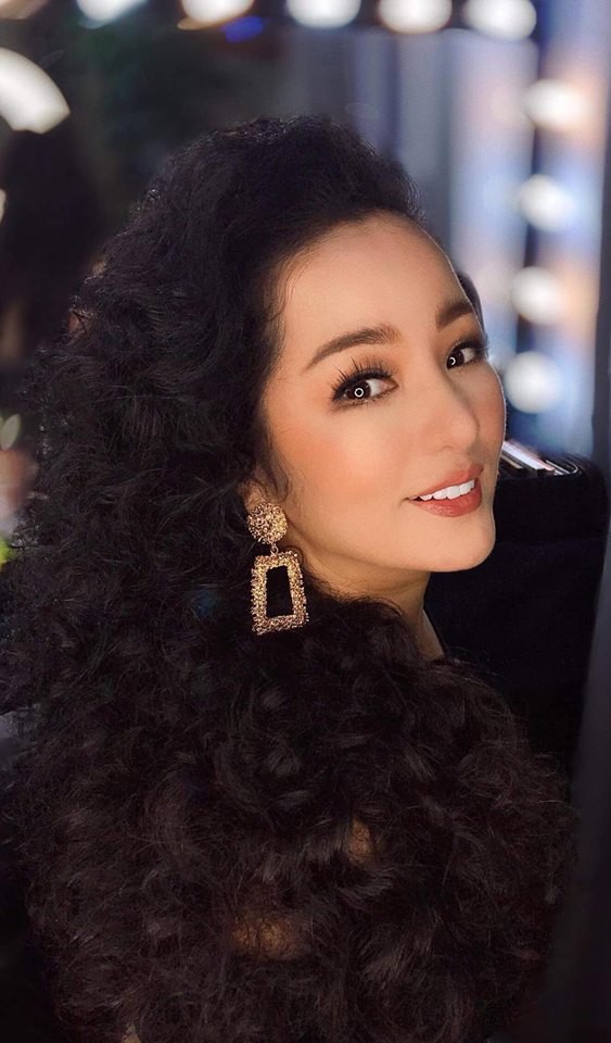 Danh hài Thúy Nga lần đầu chia sẻ về mối tình đầu, đưa hết tiền bạc nhà cửa cho bạn trai giữ hộ nhưng đến lúc chia tay thì thế này-1