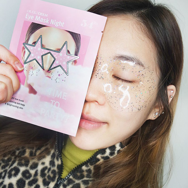 Nếu không muốn da xám xịt, nổi mụn sau khi thức khuya thì bạn đừng quên áp dụng 4 tips chăm sóc da này-1