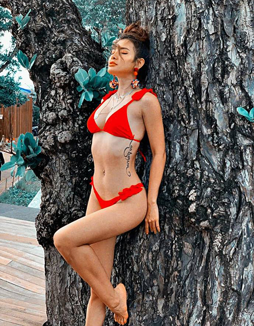 Không còn nghi ngờ gì nữa, đây chính là nữ hoàng bikini showbiz Việt!-4
