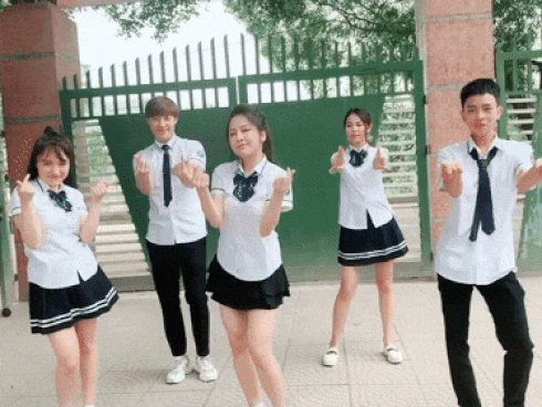 Những cảnh phim không bao giờ còn được lên sóng của hot girl Trâm Anh