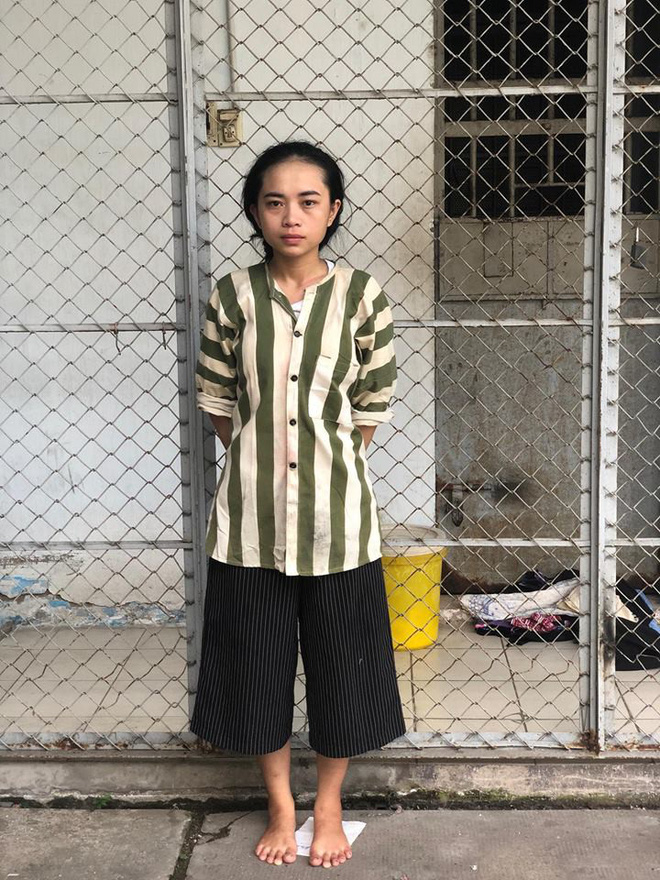 Nữ sinh viên 9X ngành dược bị bắt quả tang khi đang đi đang bán ma tuý cho con nghiện-1