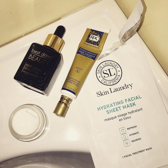 Câu hỏi khiến hội chị em sợ lão hóa khá hoang mang: Có nên dùng retinol hay không?-5