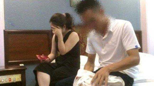 Cán bộ, giáo viên vào nhà nghỉ với những lý do kỳ lạ: Từ hỏi thăm sức khỏe, chữa sốt rét cho tới đặt cọc mua đất!-5