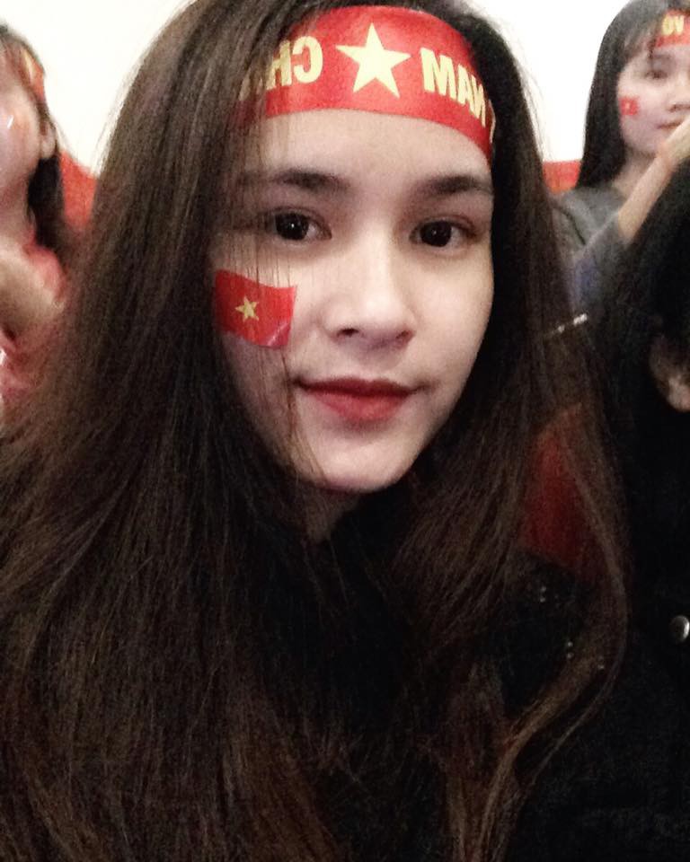 Tiền vệ tuyển Việt Nam chia tay đời độc thân: Cô dâu có nụ cười toả nắng, cùng quê với Xuân Trường-8