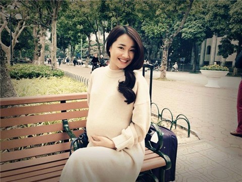 Muôn kiểu tỏ tình của sao Vbiz: Người cướp sóng truyền hình, người lên tận đỉnh núi nói lời trăm năm-16