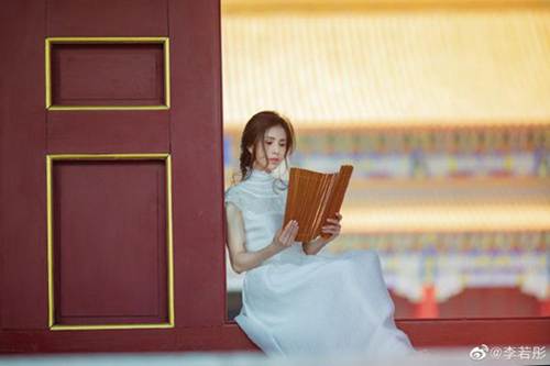 Tin được không đây chính là Tiểu Long Nữ đẹp nhất màn ảnh chúng ta từng theo đuổi-2