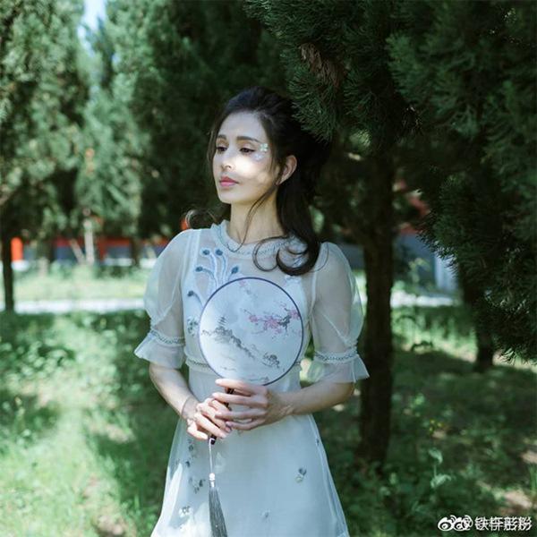 Tin được không đây chính là Tiểu Long Nữ đẹp nhất màn ảnh chúng ta từng theo đuổi-9