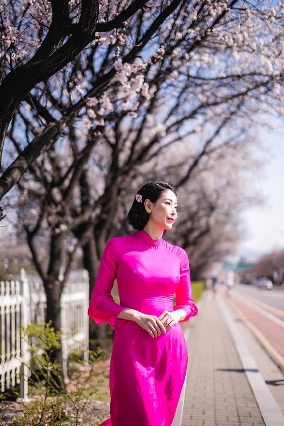 Hoa hậu Hà Kiều Anh trẻ trung, khoe dáng thon gọn ở Hàn Quốc-1