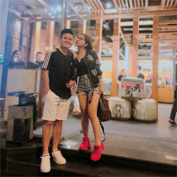 Hiếm khi thấy nhắc đến Nhật Lê, nhưng hóa ra Quang Hải lại âm thầm ủng hộ bạn gái thế này-4