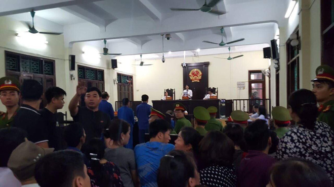 12,5 năm tù giam cho cựu thượng tá công an cùng 3 đồng phạm dâm ô tập thể nữ sinh lớp 9 ở Thái Bình-1