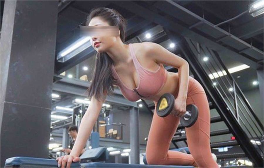 Đây là người đứng sau vụ lộ clip nóng của hot girl T.A những ngày qua?-1