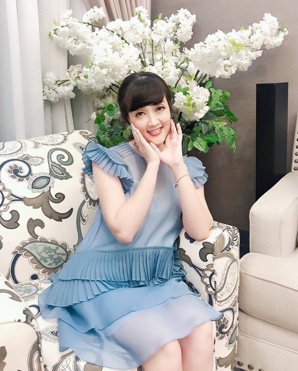Bất ngờ với không gian sống sang trọng của Vân Dung-6