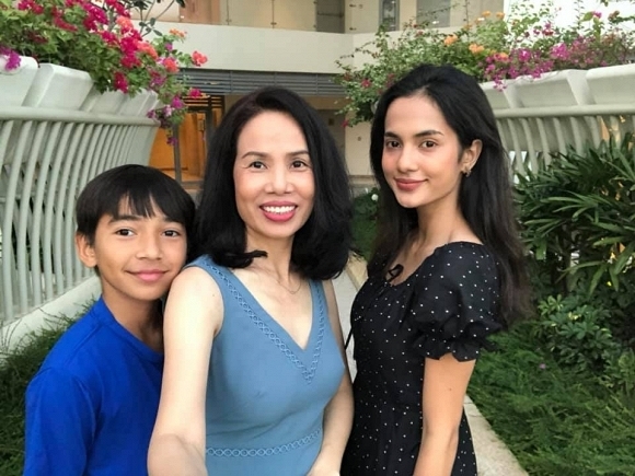 Những nàng công chúa lai xinh đẹp nhà sao Việt-1