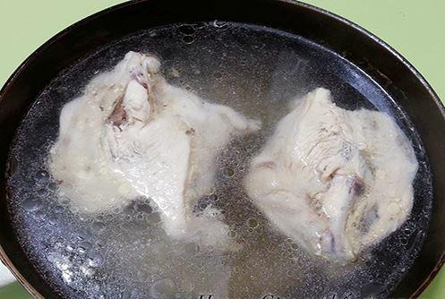 Cách nấu lẩu hải sản ngon, đơn giản-2