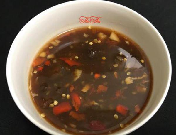 Cách nấu lẩu hải sản ngon, đơn giản-4