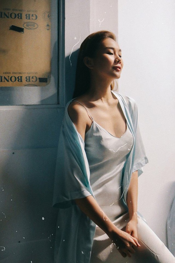 Mỹ nhân Vbiz và tuyệt chiêu hack tuổi thượng thừa: Ngoài 30 hay gần chạm ngưỡng 50 tuổi vẫn tươi trẻ đáng ngưỡng mộ-2