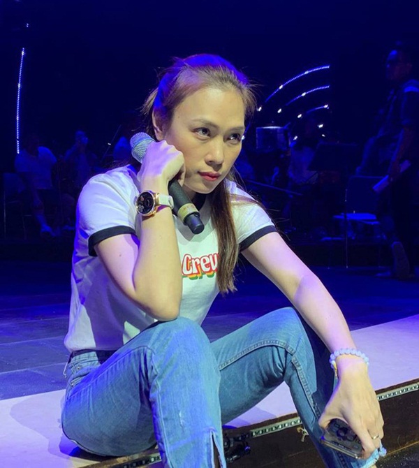 Mỹ nhân Vbiz và tuyệt chiêu hack tuổi thượng thừa: Ngoài 30 hay gần chạm ngưỡng 50 tuổi vẫn tươi trẻ đáng ngưỡng mộ-13