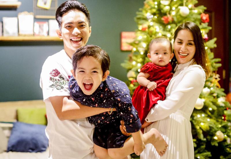 Hình ảnh xinh xắn của con gái Khánh Thi khiến ai cũng ngỡ ngàng-20