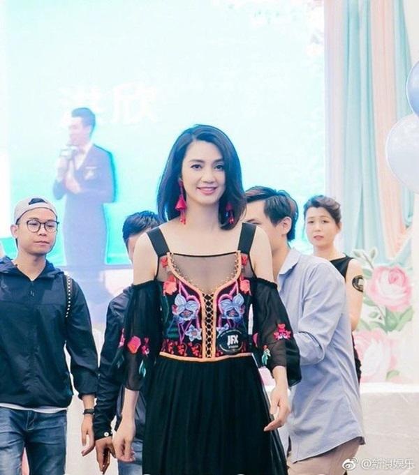 3 vụ ngoại tình với quản lý gây sốt nhất Cbiz: Danh sách có cả Lâm Tâm Như?-8