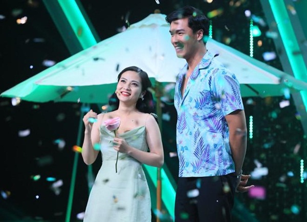 Màn cầu hôn bất ngờ tối qua khiến Hương Giang - Vỹ Dạ bật khóc, triệu khán giả vỡ òa-10
