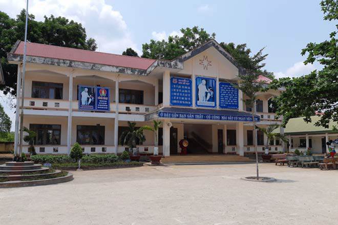 Bị đánh hội đồng, nữ sinh lớp 4 phải đến viện tâm thần, hiệu trưởng bảo không có gì!-2