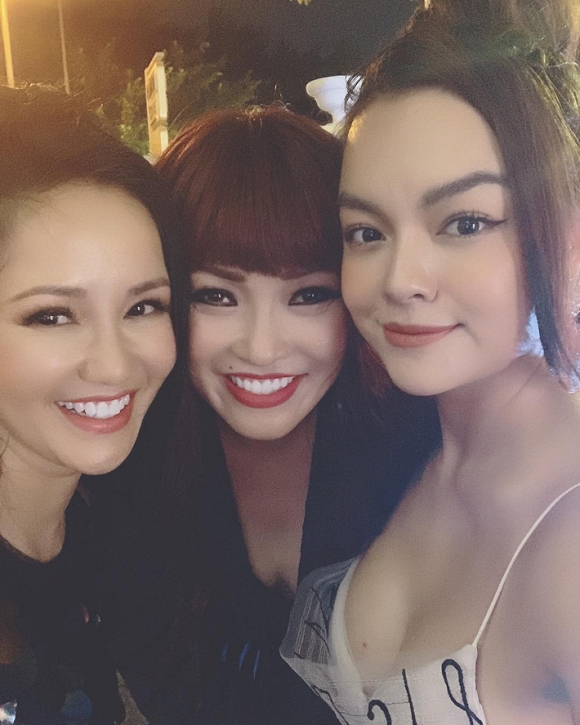 Phạm Quỳnh Anh khoe vòng một căng đầy khó cưỡng, để lộ dấu vết không thể ngờ-1