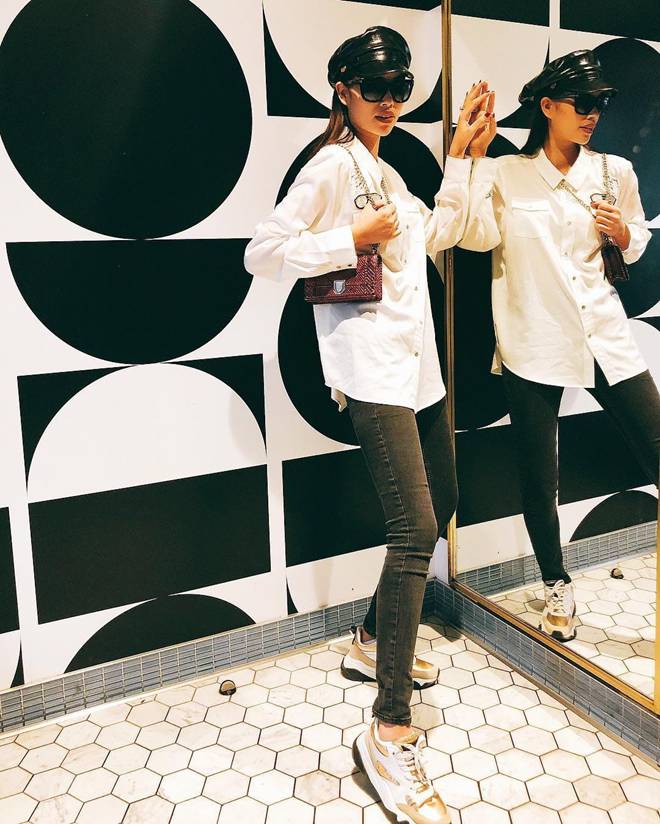 Không chỉ đổi khác nhan sắc, phong cách của Phạm Hương còn lên đời sau tin đồn mang thai-5