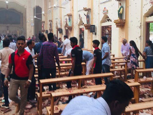 Lễ Phục Sinh đẫm máu ở Sri Lanka, đánh bom kinh hoàng, hơn 130 người thiệt mạng