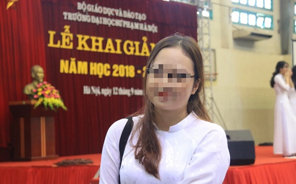 Bất ngờ về thân thế của nữ thủ khoa trường Đại học Sư phạm Hà Nội được nâng điểm-1