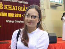 Bất ngờ về thân thế của nữ thủ khoa trường Đại học Sư phạm Hà Nội được nâng điểm Bất ngờ về thân thế của nữ thủ khoa trường Đại học Sư phạm Hà Nội được nâng điểm