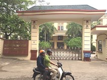 Gian lận thi cử Hòa Bình: Lộ thêm nhiều phụ huynh là quan chức Gian lận thi cử Hòa Bình: Lộ thêm nhiều phụ huynh là quan chức