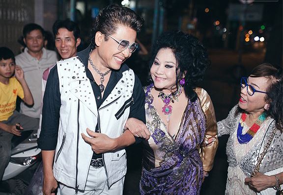 MC Thanh Bạch và bà chủ Thuý Nga sau 9 lần làm đám cưới giờ thế nào?-8