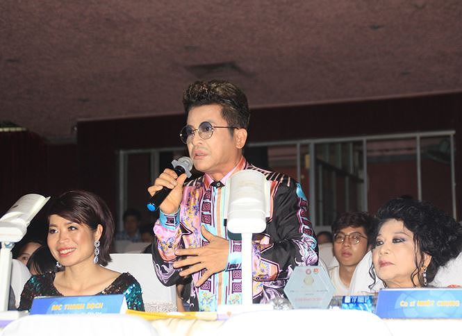 MC Thanh Bạch và bà chủ Thuý Nga sau 9 lần làm đám cưới giờ thế nào?-1