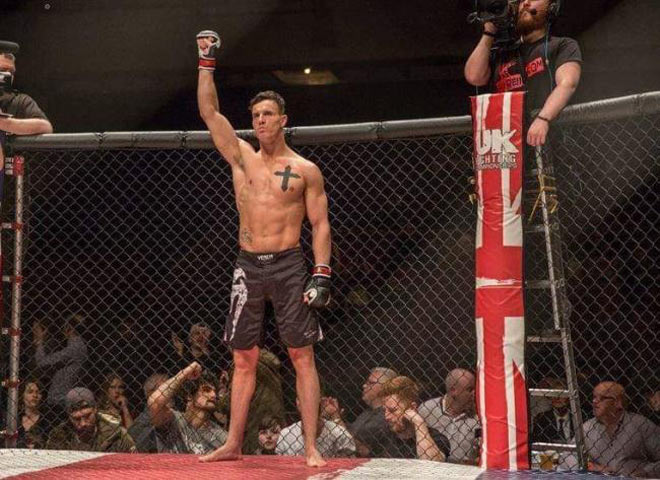 Tay đấm boxing tung đòn làm chết võ sỹ MMA: Đánh ghen chấn động làng võ-2