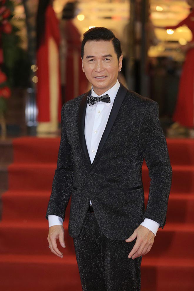 Thông tin hiếm hoi về vợ của danh ca Nguyễn Hưng-1