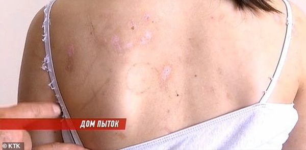 Mấy đời bánh đúc có xương: Dì ghẻ đánh đập con chồng như tra tấn thời trung cổ còn tự tay làm một việc khiến tội ác bị lộ tẩy-7