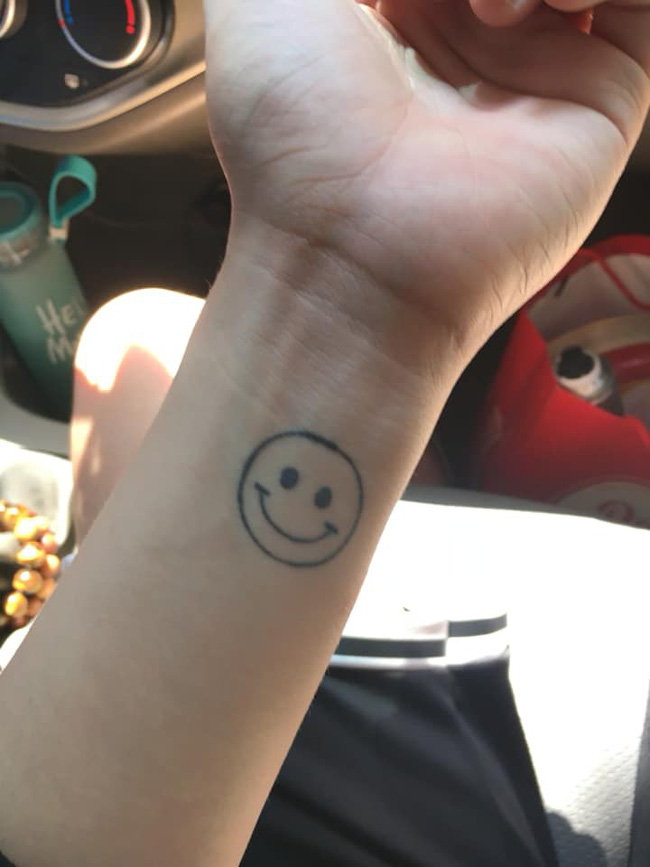 Thấy thông tin lập hội đi đánh ghen, xăm trổ được trả thêm 500k, chị em nô nức rủ nhau đi dự tuyển-2