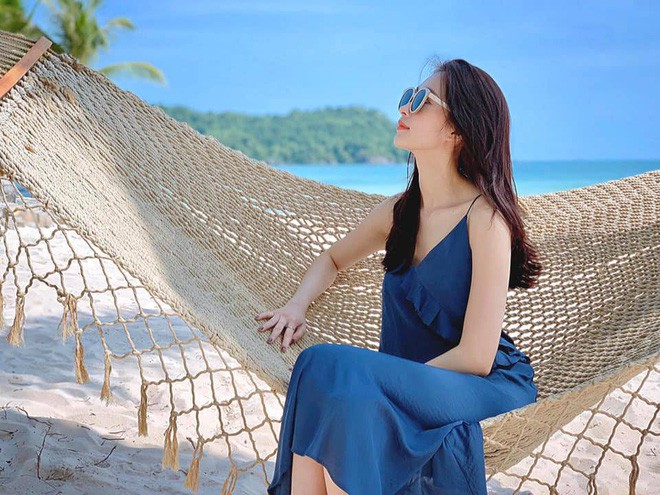 Cuộc sống hôn nhân bình yên đáng mơ ước của dàn mỹ nhân đình đám Vbiz: An nhàn, không xô bồ, được ông xã cưng chiều hết mực!-16