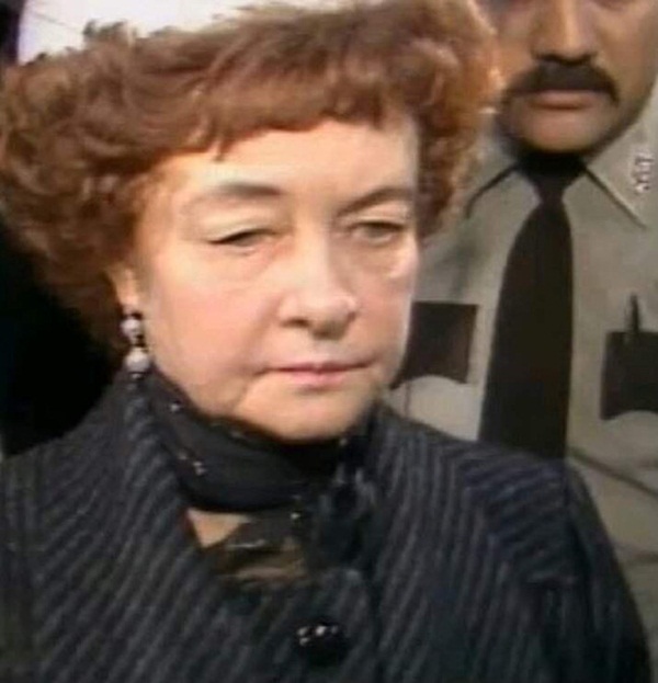 Cuộc sống như địa ngục trước khi lìa đời của cậu bé 3 tuổi, liên tục bị mẹ nuôi ruồng bỏ, hành hạ và xâm hại vùng kín-4