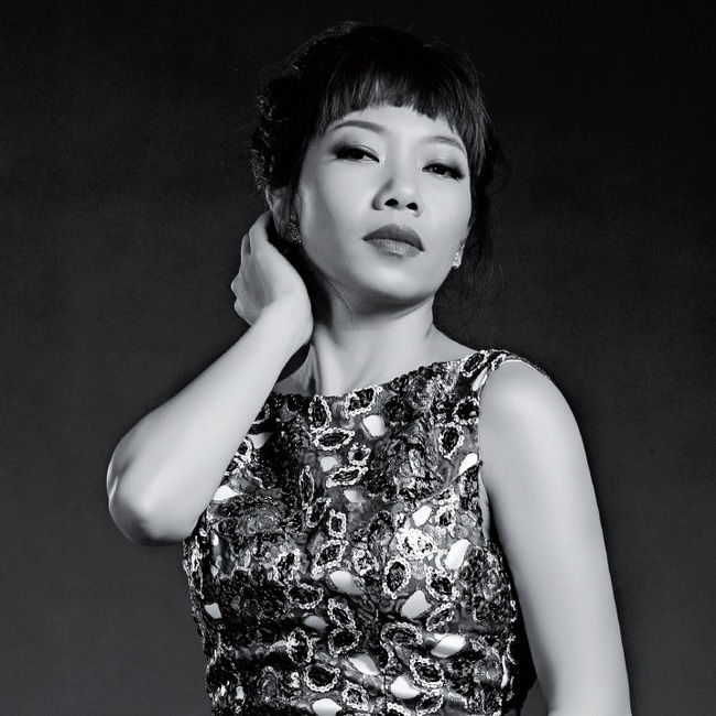 Đường hôn nhân của 4 Diva Việt: Người xấu lạ yên ổn với cuộc hôn nhân duy nhất, người hồng nhan thì lận đận truân chuyên-13