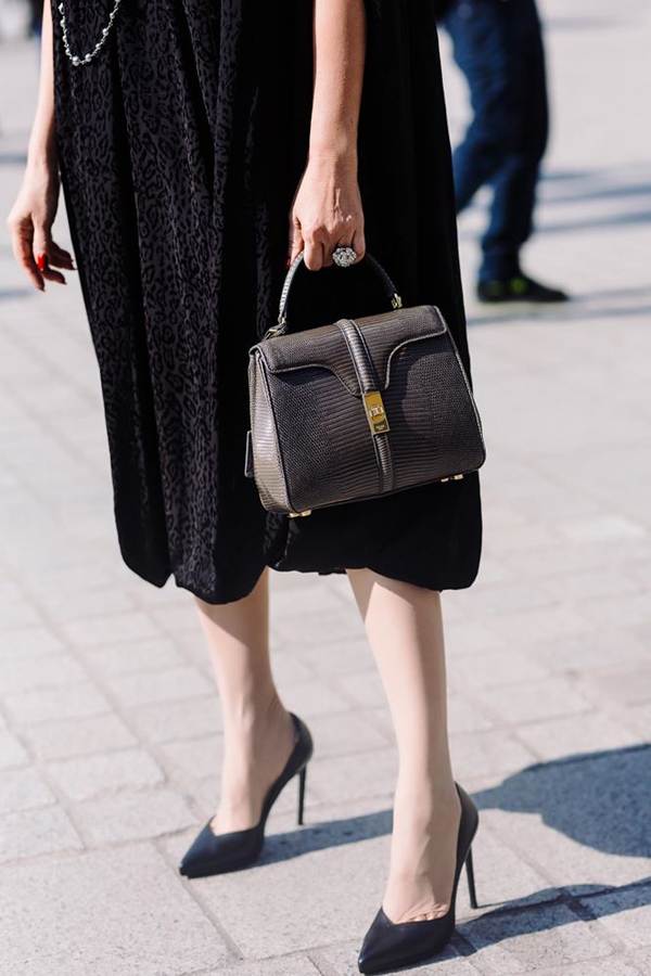 Diễm My 6X nổi bật với loạt túi hiệu tiền tỷ trên đường phố Paris-2