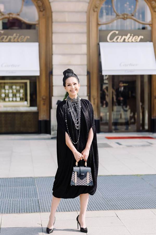 Diễm My 6X nổi bật với loạt túi hiệu tiền tỷ trên đường phố Paris-3