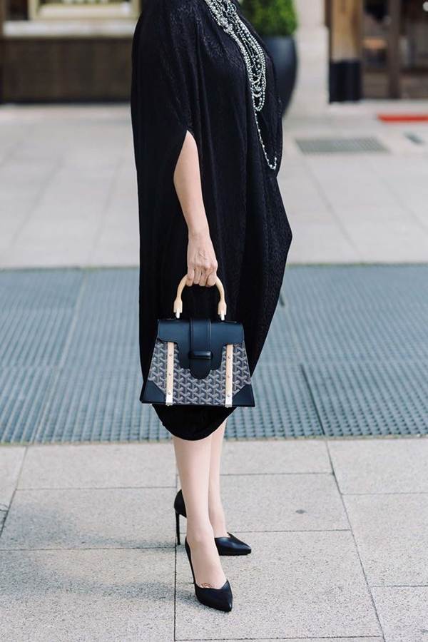 Diễm My 6X nổi bật với loạt túi hiệu tiền tỷ trên đường phố Paris-4